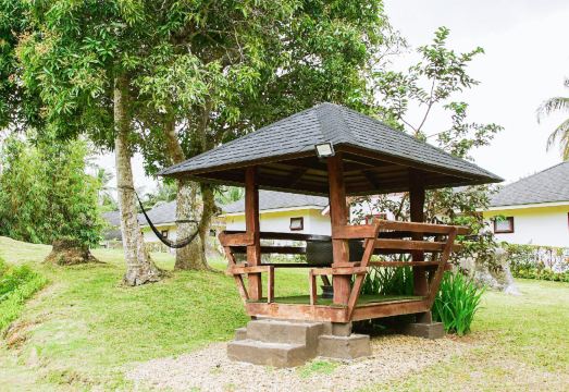Resort accommodation exterior with garden view